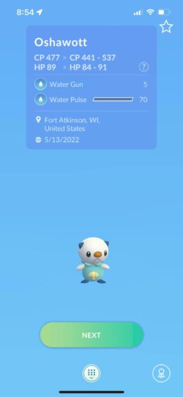Oshawott selected for trade with "Next" button showing.
