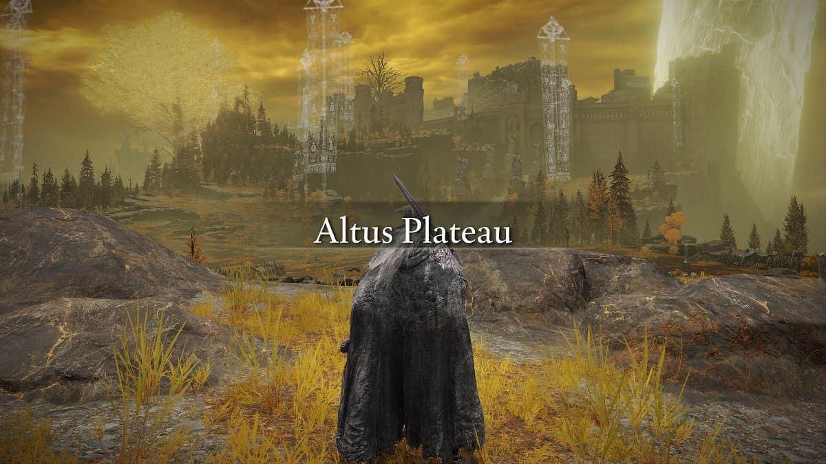 The Tarnished at the Altus Plateau.