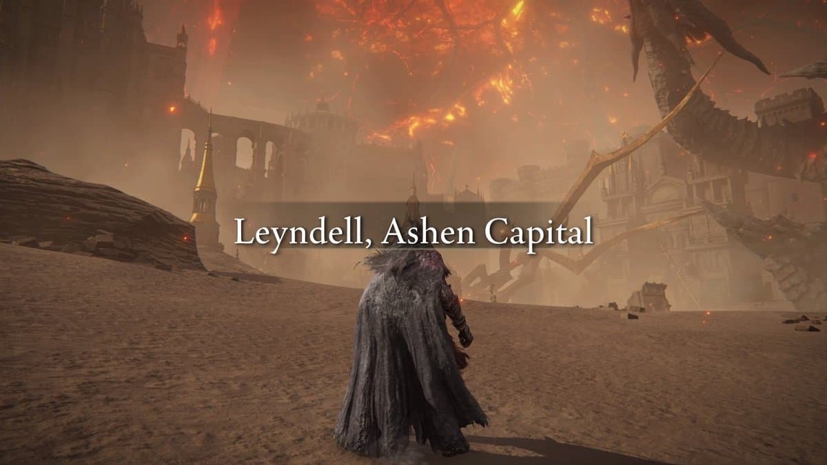 The Tarnished at Ashen Capital.