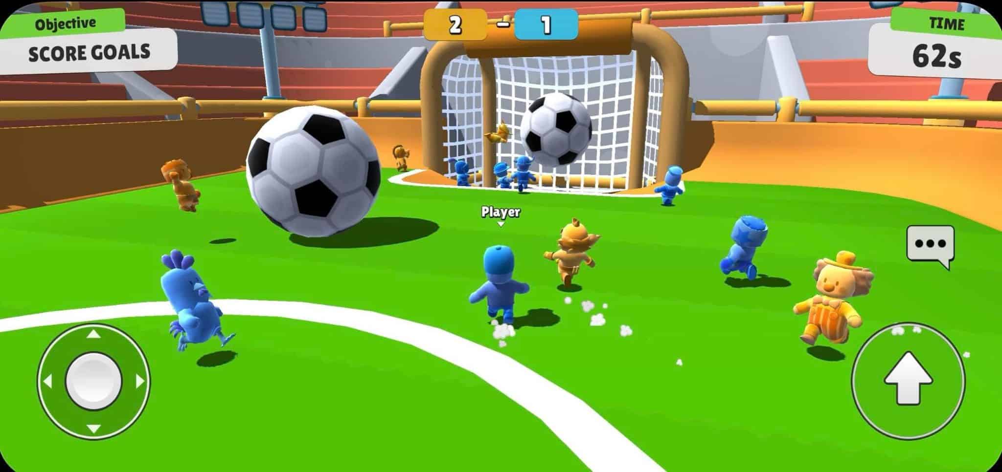 A soccer-type game being played in Stumble Guys.
