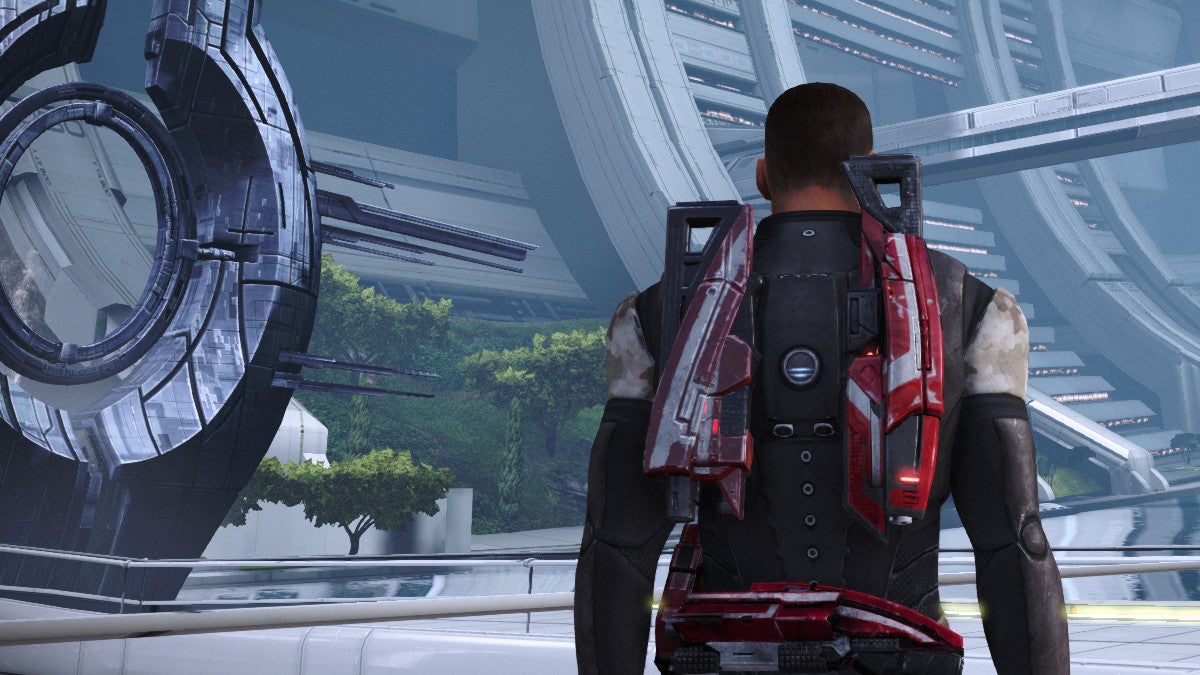 Shepard Walks Through the Presidium on the Citadel in Mass Effect 1. 