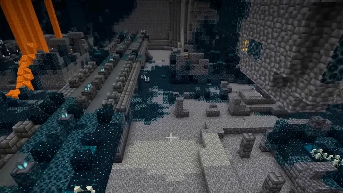 Minecraft: How to Find the Deep Dark Biome