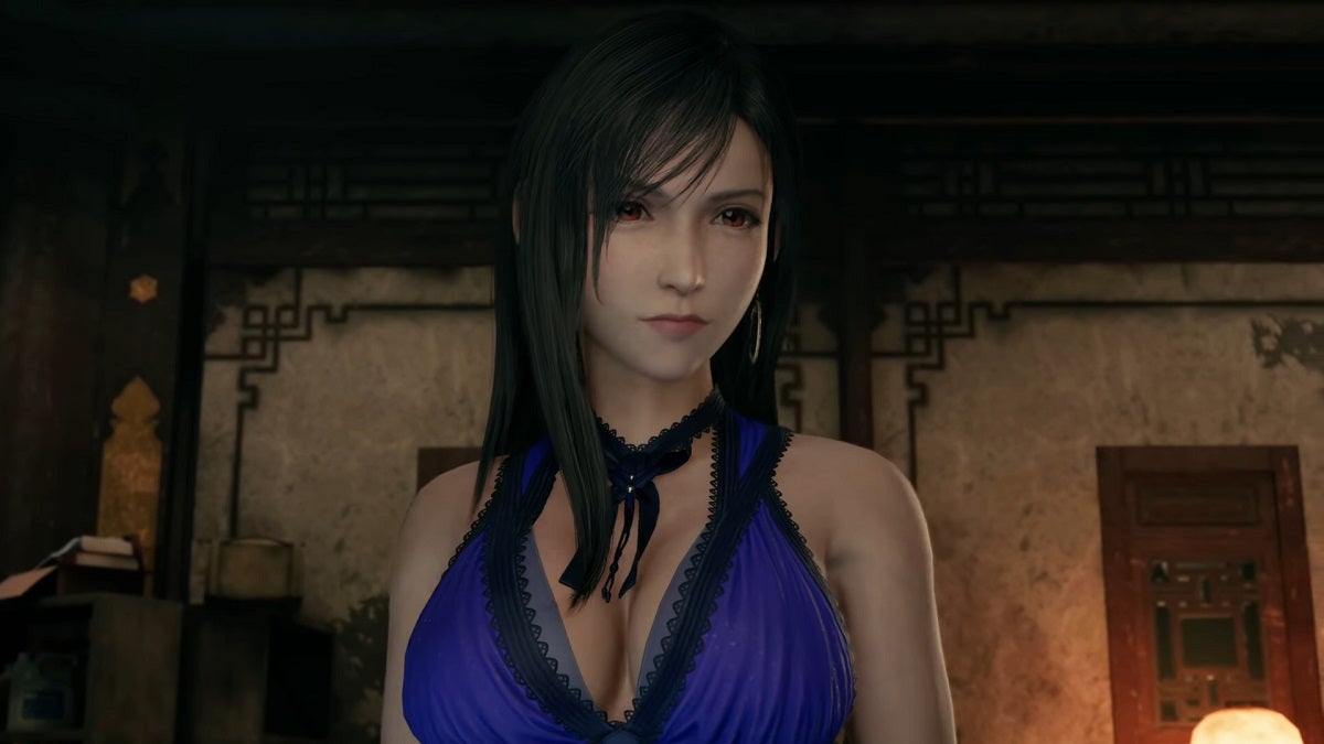 Tifa's "mature" dress in Final Fantasy VII Remake.