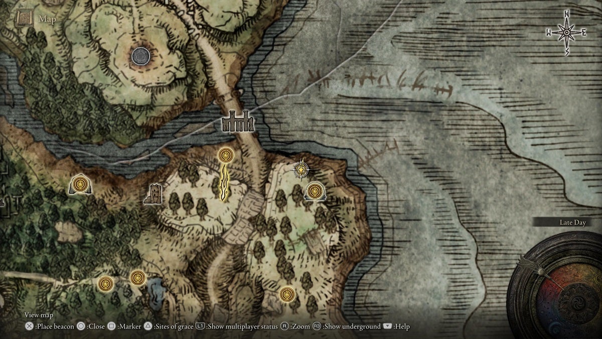 The location of a Stonesword Key in Weeping Peninsula shown on the map.