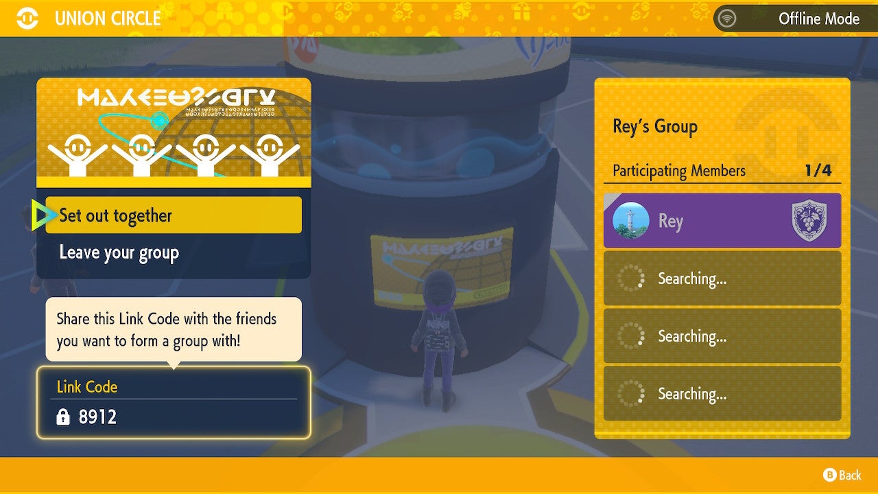 A player forming a new group in the Union Circle menu.