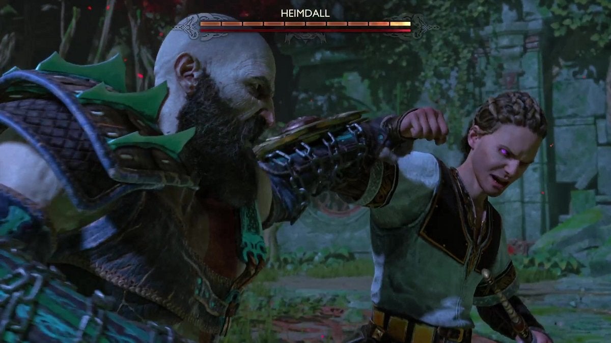 Kratos fighting Heimdall.
