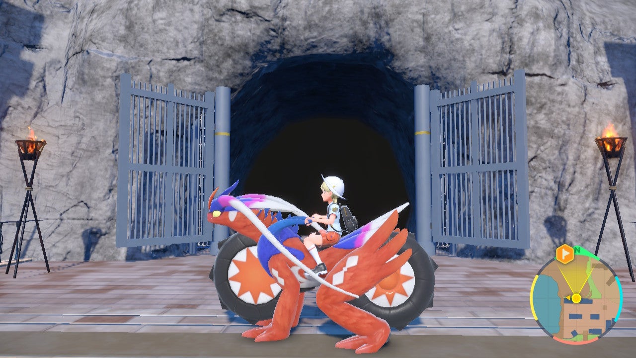 Tunnel in front of the Pokémon League