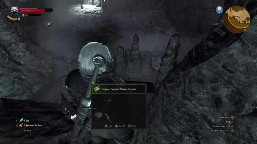 Looting the Superior Wolven Trousers.