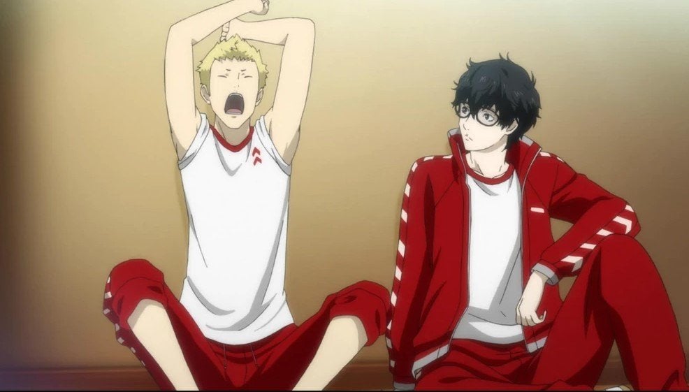 Ryuji and the protagonist in gym class in Persona 5 Royal.