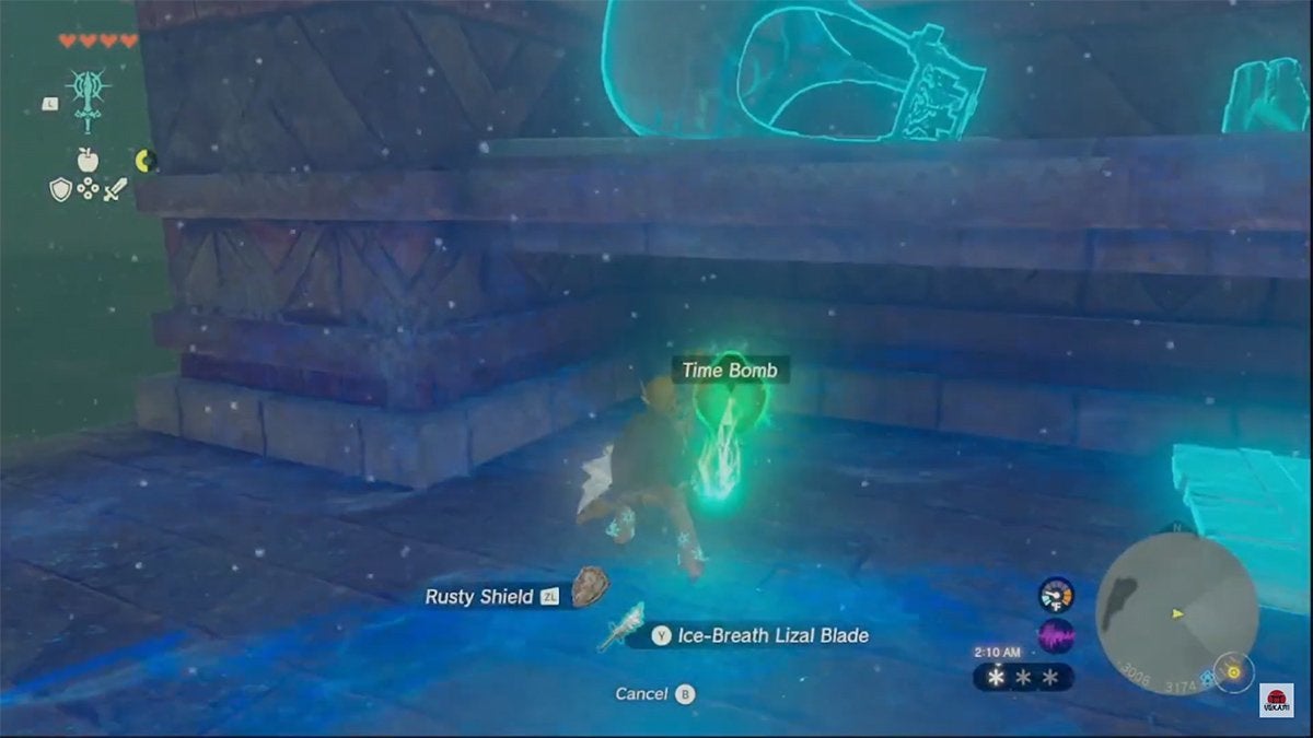 Link fusing a Time Bomb to his equipped shield.