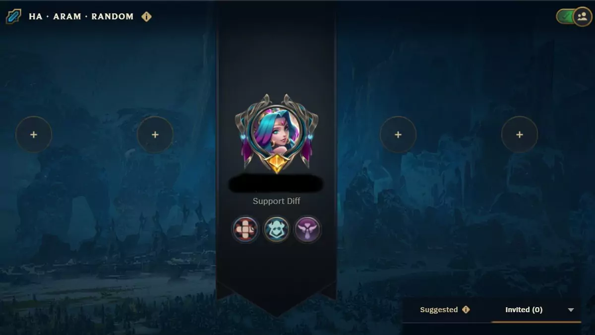 League of Legends profile showing Challenge Tokens in a lobby.
