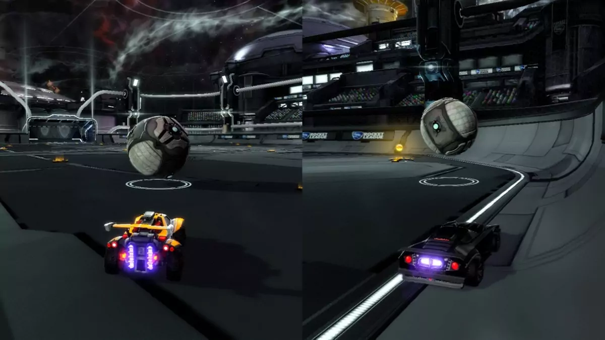 Split screen in Rocket League.