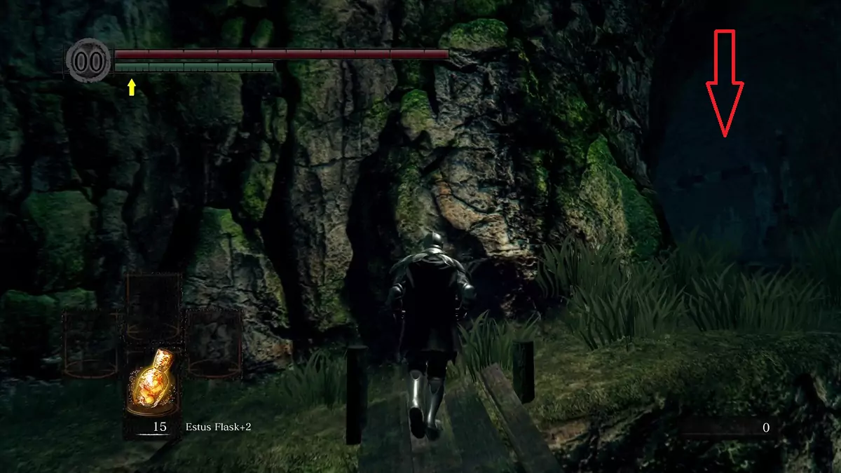 The Chosen Undead heading towards the cave that leads to Blighttown in the Valley of the Drakes.