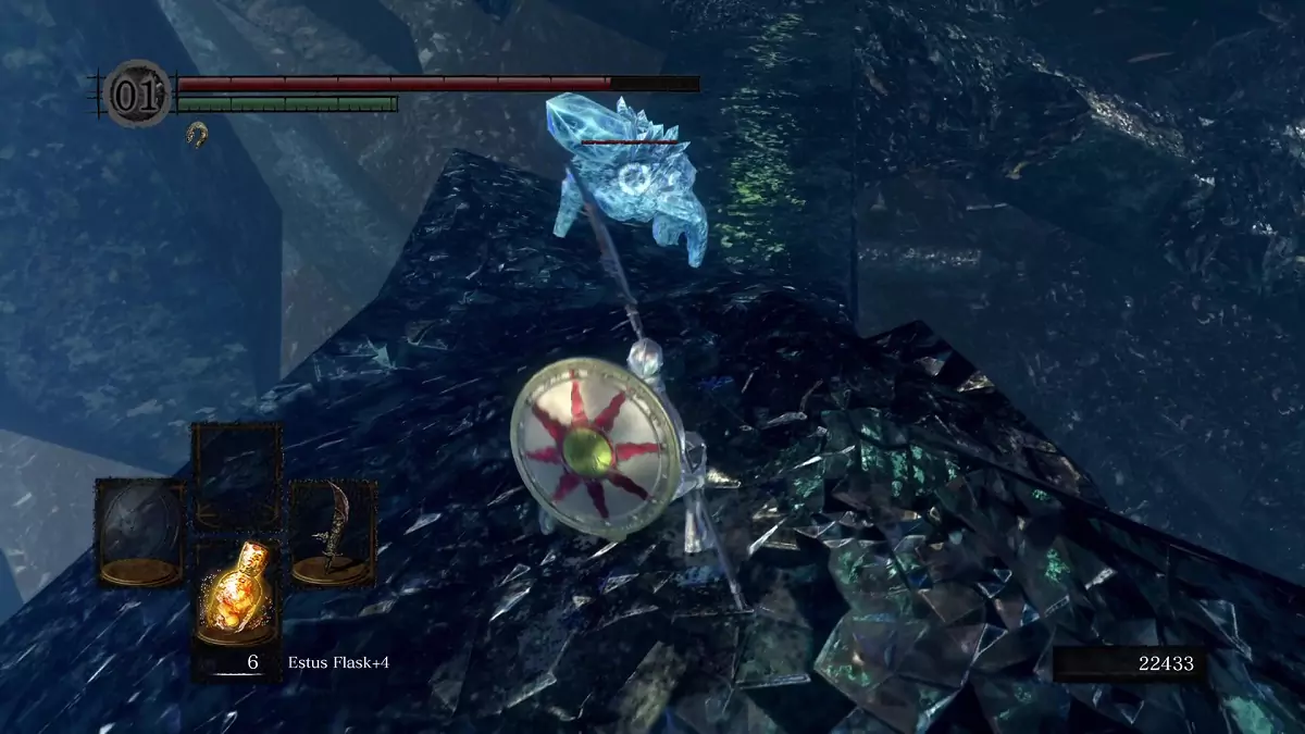 The Chosen Undead facing a Crystal Golem in the Crystal Cave.