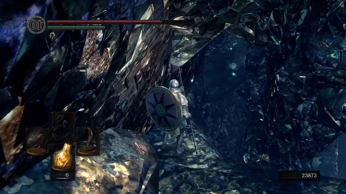 The Chosen Undead walking towards an invisible path in the Crystal Cave.