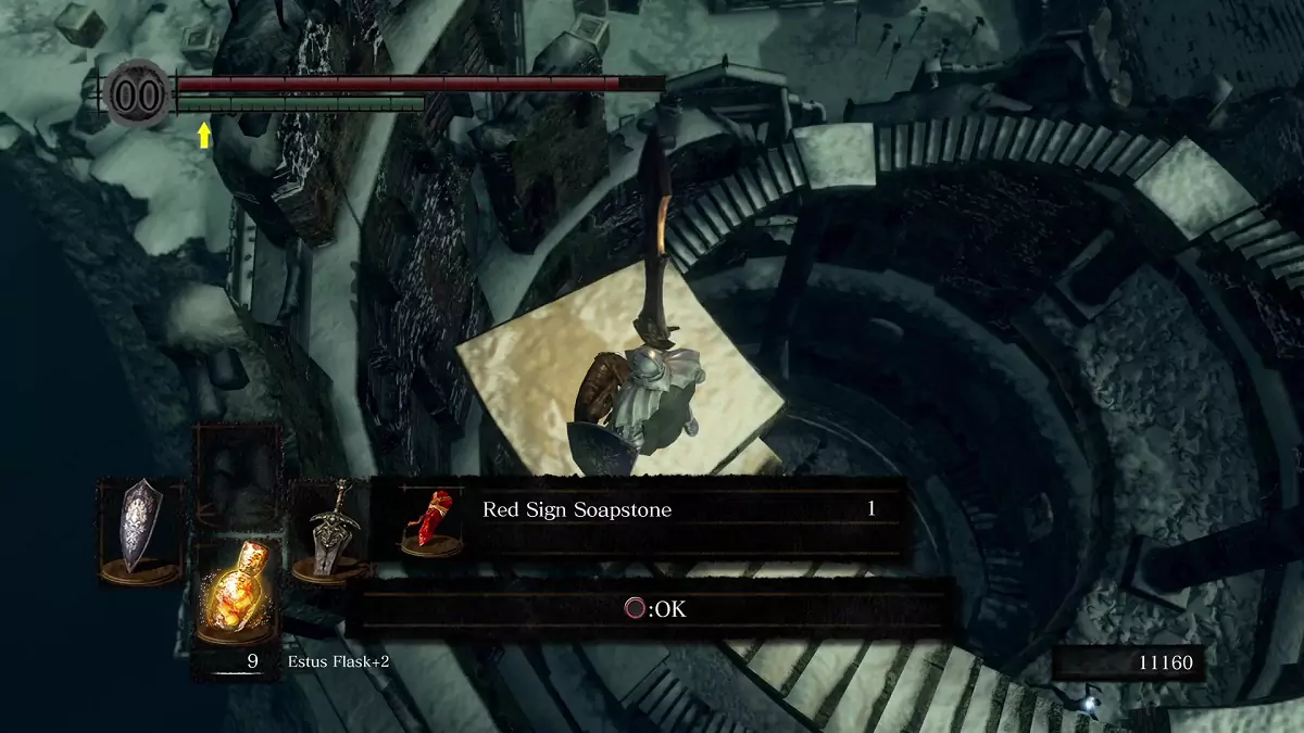 The Chosen Undead picking up the Red Sign Soapstone.