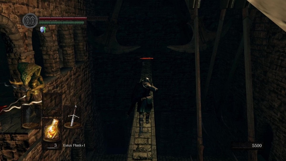 The Chosen Undead running on a narrow bridge in Sen's Fortress.