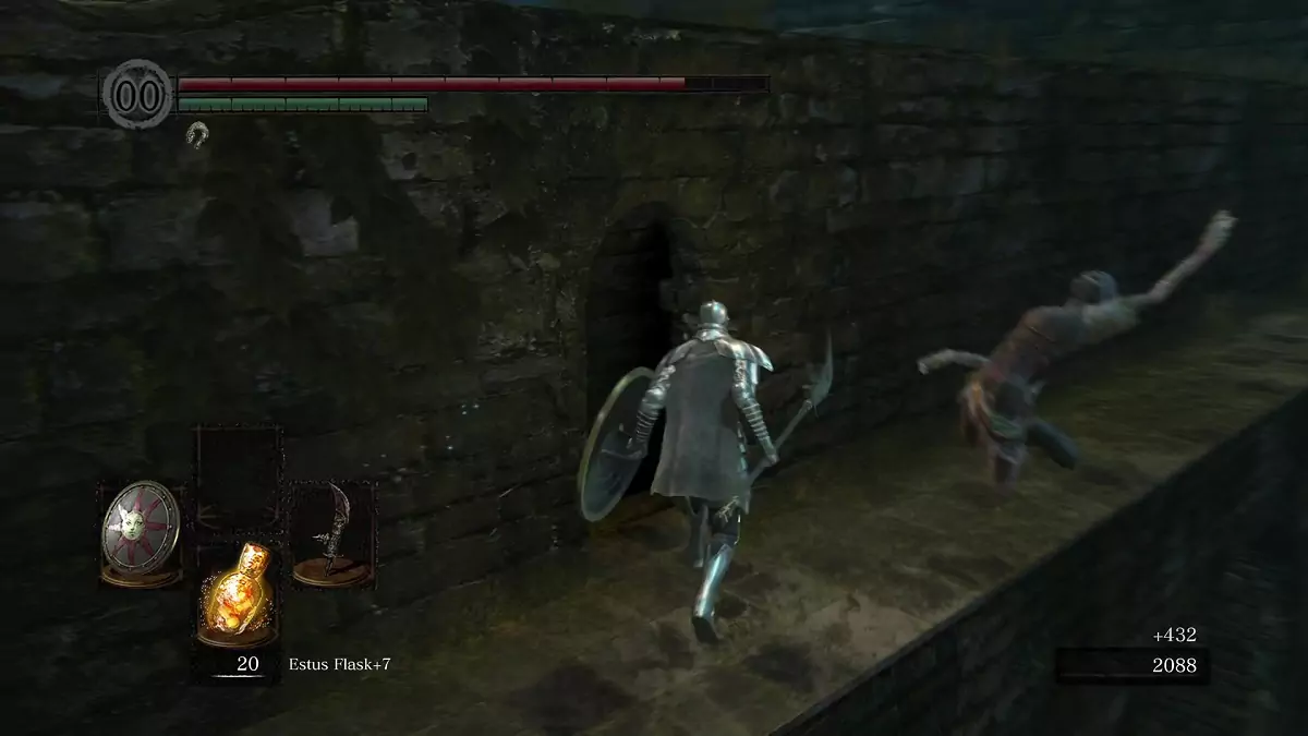 The Chosen Undead entering an aqueduct.
