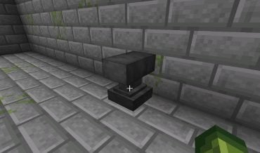 How to Make and Use an Anvil in Minecraft